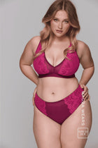 Signature Lace Synergy Fuller Cup - Wine