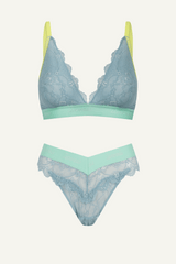 Signature Lace Bralette & V Brazilian Set - Trilogy Denim