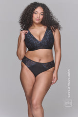 Montana | Size: 36 FF / 14