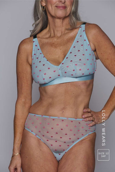 So Soft Mesh Heart Embroidery Fuller Cup - Blue