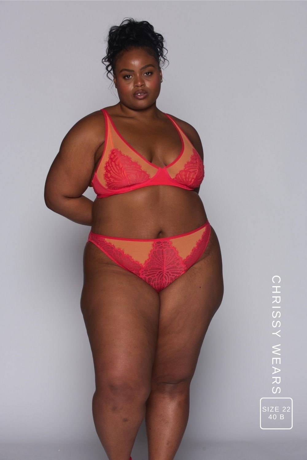 Chrissy | Size: 40 B / 22