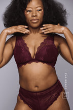 Eva | Size: 34 C / 12