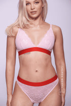 Signature Lace Bralette - Light Pink