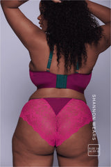 Signature Lace Synergy Fuller Cup - Wine - Lemonade Dolls