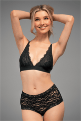 Stretch Lace Short - Black - Lemonade Dolls